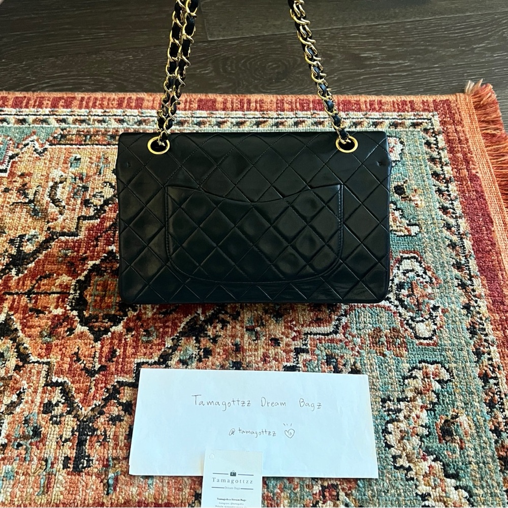 Chanel Classic Vintage Medium Double Flap Bag - Picture 4 of 11